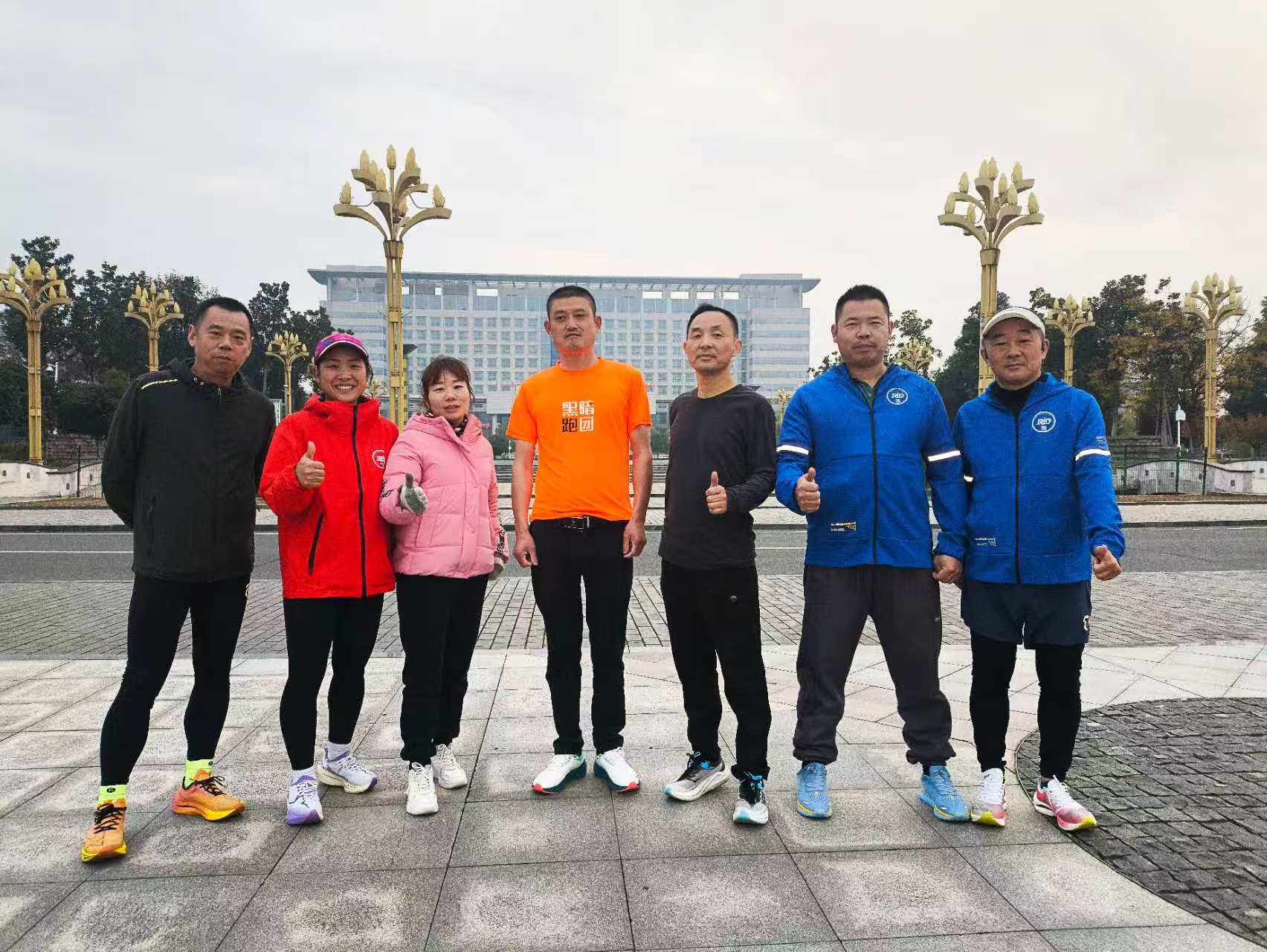 hc黑暗跑团汉川站2025年11月30日市府广场公益陪跑、徒步第6期活动